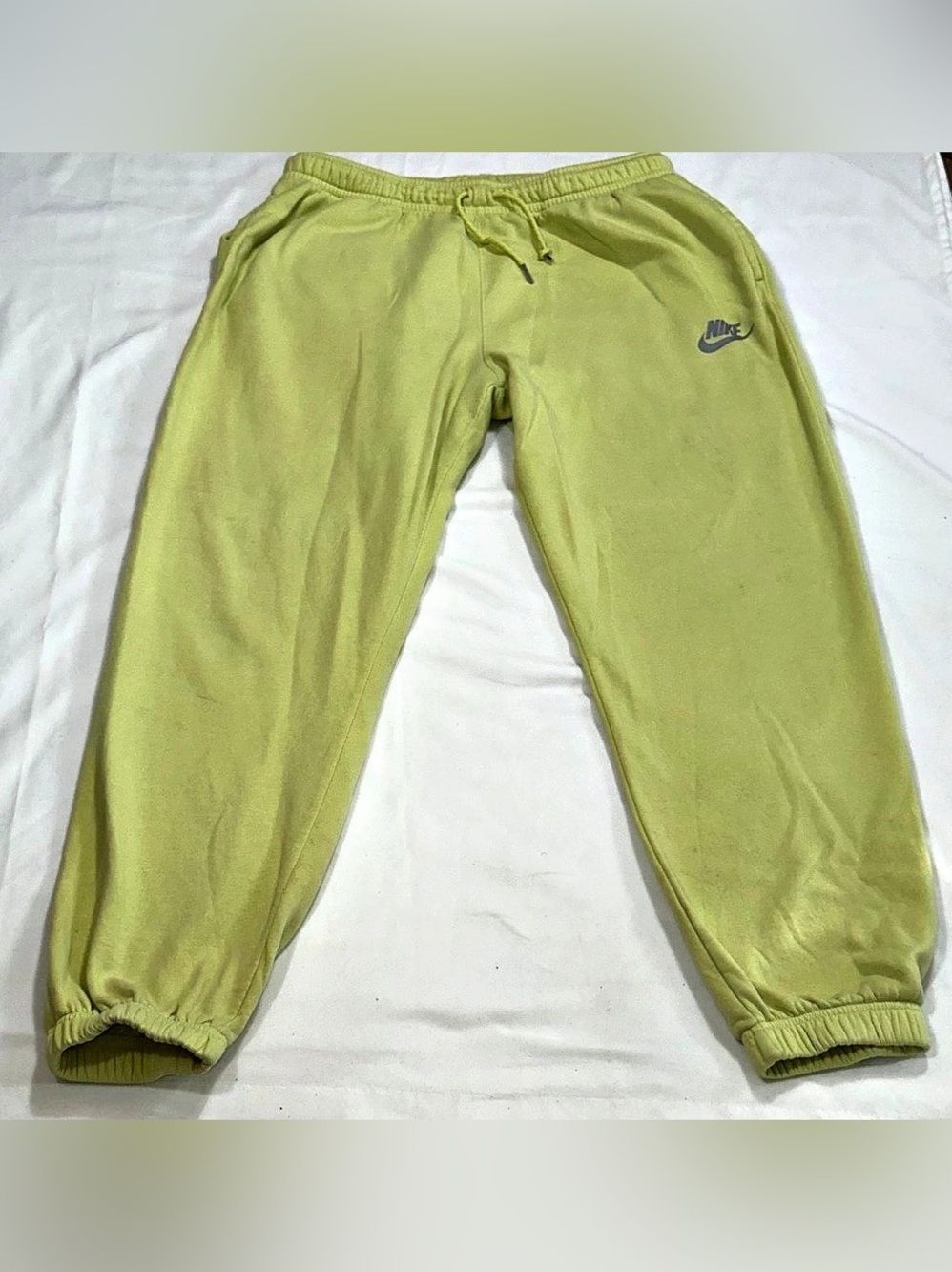 Nike Women’s XL Olive Green Fleece Joggers Sweatpants Embroidered Swoosh